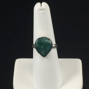 Emerald ring, sterling silver
